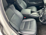 座り心地が良いシートなので長時間の運転でも快適にお過ごしいただけます。