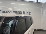 ドアバイザーで雨の日も安心です