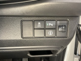 ヘッドライトレベリング機能で、重い荷物を積んだ時に光軸の調整ができます