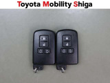 スマートキー2本付き!キーをポケットやカバンに入れておくだけでドアの施錠・開錠やエンジンスタートの操作が簡単です!