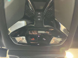 BMW SOSコール エアバッグが展開するような深刻な事故が発生した場合、車両からSOSコール自動的に発信するシステムです。※3G回線終了に伴い使用できないモデルがあります