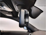 【ミラー型ETC】ETC車載器が見えない為、スタイリッシュでありながら盗難を防止。汎用ではグローブBOX内に搭載が多いのでグローブボックス内の容量確保にも繋がります。