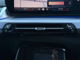 弊社お客様より頂いた下取車やデモカーが在庫の殆どを占めています。車の経歴や整備記録が分かり、ご安心してお車をお選び頂ける正規ディーラーならではのラインナップでございます。