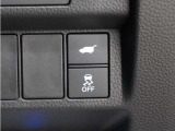 メモリー機能付きのパワーバックドア搭載。