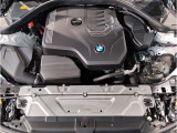 BMWのエンジンは世界的にも認められている高性能エンジンです。レスポンスがよく高回転型の心地よい吹きあがりなど駆け抜ける歓びのキーになる部分でございます。
