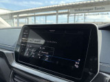 Volkswagen純正のナビゲーションです!少ない動作で必要な情報をご確認可能です!スマートフォンとも連携可能です!