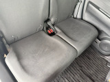 ゆったり広々と設計されており長時間のドライブも程よい空間で快適にお過ごしいただけます。
