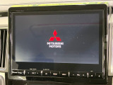 【10インチメーカー純正ナビ】インテリアに溶け込むスタイリッシュな「専用設計」メーカーナビを装備♪視認性や操作性など基本性能にも優れ、より上質なカーライフをお楽しみいただけます。