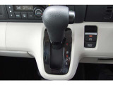 CVT車セレクトレバー