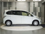 車両本体価格以外に必要な諸費用を含めたお支払総額を表示しています。車両本体価格は安いけれど諸費用が高い!!なんてことにならないよう購入に必要な金額=総額をご確認ください。
