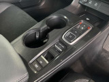 電子パーキングブレーキやブレーキホールドが装備されておりドライブがさらに快適になります!渋滞追従機能付きで長距離ドライブも楽々です♪