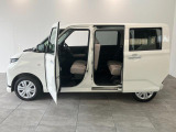 お客様にぴったりなおクルマをお選びいただけますように様々な展示車をご用意致しております!ダイハツの軽自動車だけではなく、他メーカー車やコンパクトカー・ミニバンなども数多く取り揃えております!