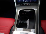 お車のご試乗もお気軽にお申し付け下さい★コンパクトモデルからAMGモデル、新車のご試乗も可能です。乗り比べ等には最適な店舗です。