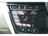 オートエアコン付です。簡単操作で快適に車内温度をコントロールします。