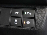 ◆パーキングセンサーシステム◆車庫入れの時などに近くに障害物がある場合、障害物までの距離を音で知らせてくれます。