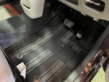 お車の情報が載ったカルテをお渡ししております。