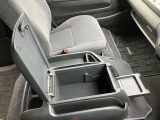 センターコンソールボックス