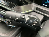 雨天時でもクリアな視界を確保できるワイパーシステム。安全運転をサポートします。