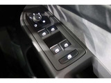 この度は数ある中から弊社認定中古車をご覧いただき誠にありがとうございます。スペースの都合上、店舗で展示していない場合がございますの事前にお問い合わせくださいませ。