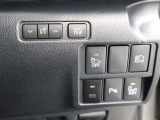 オートマチックハイビーム、対向車を検知してロービーム、ハイビームの切り替えをします。