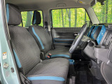 運転席シート廻りは使用感も少なく、良好な状態となっています。丁寧に使われていたことがよくわかりますね。