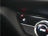 ◆シートヒーター装備◆寒い季節にピッタリなのが、このシートヒーター!寒い季節もシートヒーターが体を温めてくれます。寒い季節もドライブが楽しくなります。