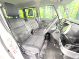 運転席シート廻りは使用感も少なく、良好な状態となっています。丁寧に使われていたことがよくわかりますね。