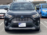 《ロングラン保証&alpha;》は通常のロングラン保証に有償にてプラス1年または2年の延長保証もお選びいただけます。愛車を永く大切にお乗りになる方におすすめのプランです。