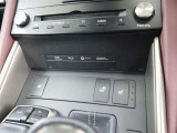 シートヒーター、ステアリングヒーター装備、寒い季節に頼もしい味方の機能ですね。
