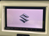 【純正ナビ】人気の純正ナビを装備しております。ナビの使いやすさはもちろん、オーディオ機能も充実!キャンプや旅行はもちろん、通勤や買い物など普段のドライブも楽しくなるはず♪