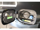 お気軽にお問い合わせください。Tel:075-325-0440 Mobile:070-2313-8676  中古車担当:時女まで
