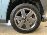 初めての中古車選びも安心!スタッフが親身にご案内します♪