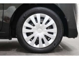 純正のホイールカバーが足元を飾ります!タイヤサイズは155/65R14となります。