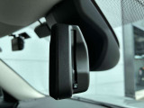 ETC2.0一体型の自動防眩機能付きバックミラー!後続車のヘッドライトの眩しさを自動で軽減してくれます!