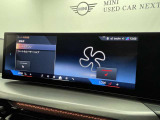 バックカメラ装備のお車なので、狭い場所の駐車なども安心です☆