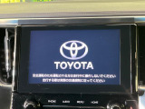 【メーカー純正9インチナビ】インテリアに溶け込むスタイリッシュな「専用設計」メーカーナビを装備♪視認性や操作性など基本性能にも優れ、より上質なカーライフをお楽しみいただけます。