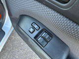 運転席オートウインドございます。