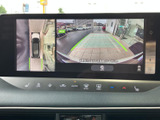 様々な情報を表示できるモニター。カメラ映像や車両情報などを確認でき、安全運転をサポートします。