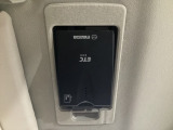 マツダ純正スマートインETC装備!サンバイザーの裏に車載器をスッキリ収納!ワンプッシュでETCカードの出し入れも簡単にできます。