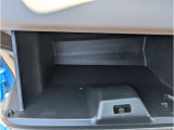 中古車だからこそ手間暇をかけて販売させていただいてます!入庫時の試乗やリフトアップをしての下回りチェック&hellip;厳しい項目をクリアしたお車だけが在庫になるのです!