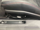 第三者機関の品質チェックとポルシェ認定中古車の事前整備を受けて初めてご案内できる車両です。できれば実車のご確認をよろしくお願いします。