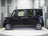 整備代金を車両本体価格に含んでおります。法定点検整備または定期点検を実施し、点検記録簿を発行致します。