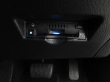 ETCを装備しています。高速道路の料金が後払いなので、料金所で止まることが無く、ノンストップでスイスイ進めます。