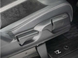 ◆シートハイトアジャスター◆運転席を上下に高さ調節ができます!運転ポジションを体格に合わせてシート調整できます。