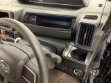 認定中古車はご購入から1年間・距離無制限の保証付き!(年式により6ケ月・距離無制限となります)
