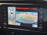 【パノラミックビューモニター】専用のカメラにより、上から見下ろしたような視点で360度クルマの周囲を確認することができます☆死角部分も確認しやすく、狭い場所での切り返しや駐車もスムーズに行えます。