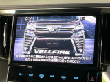 【BIG-X10インチナビ】人気の大画面BIG-Xナビを装備。専用設計で車内の雰囲気にマッチ!ナビ利用時のマップ表示は見やすく、テレビやDVDは臨場感がアップ!いつものドライブがグッと楽しくなります♪