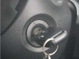 この度は当店の車両をごらん頂きましてありがとうございます。当店の販売車両はそのほとんどが自社での下取り車とデモカー(展示、試乗車)から構成され、安心してご購入いただけますよ