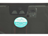 予防安全機能「スマートアシスト」を装備しています。安全機能の詳細は販売店スタッフまでおたずねください。機能を過信せず、必ずご自身で安全運転を行ってください。