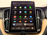 グーグルアシスタント、マップ、グーグルアプリをあなたのボルボへ。直感的でわかりやすく、応答性にも優れる扱いやすいインフォテイメントシステムを、心ゆくまでお楽しみください。